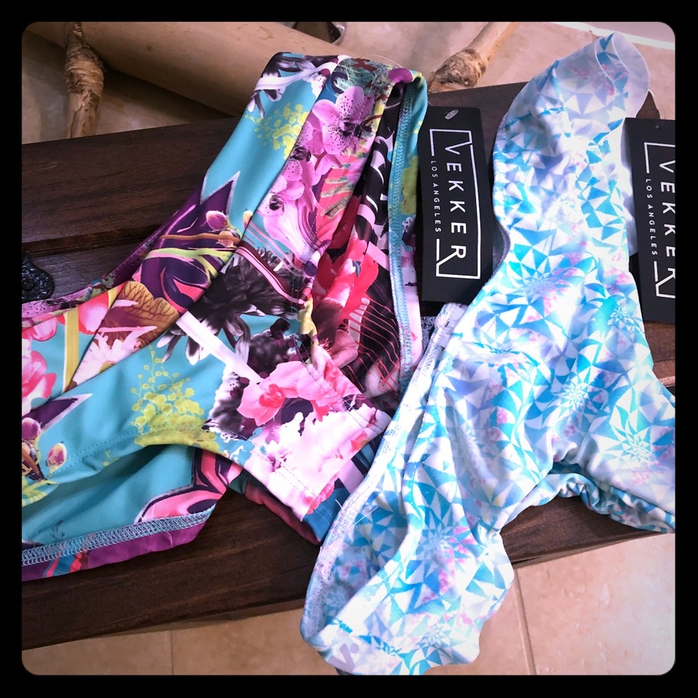 **VEEKLER OF LA 2 PC BIKINI BOTTOMS SMALL**